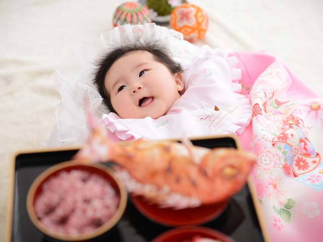 百日祝い記念撮影はお兄ちゃんと一緒！(川口市のお客様)