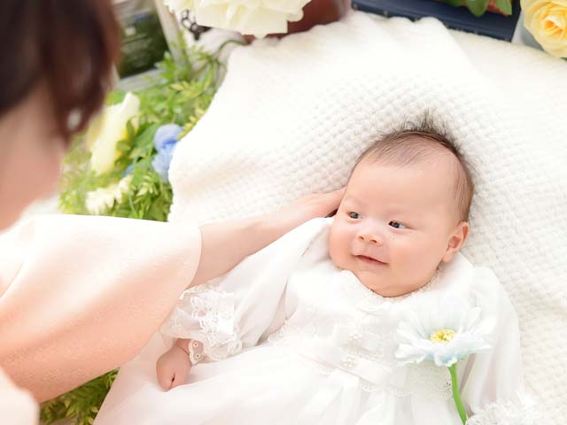 お宮参り撮影で写真館デビューの赤ちゃん♪(新座市のお客様)