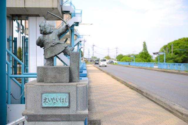 武蔵第六天神社へは永代橋が目標