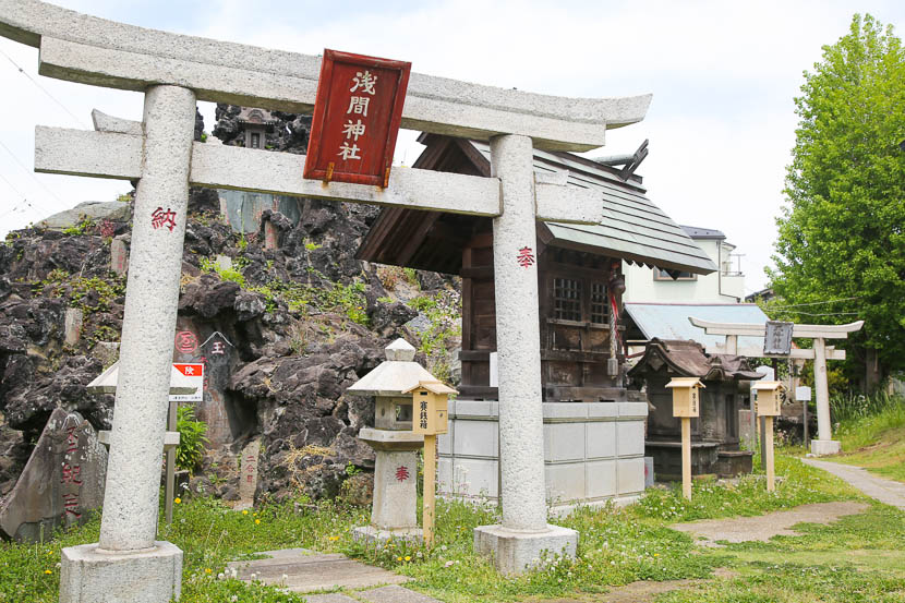 お宮参り・七五三におすすめ千葉県浦安市 豊受神社　鳥居